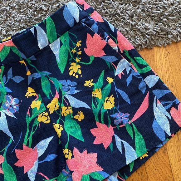 J Crew Floral Basketweave Blue Shorts with Side Zip Size 2 - Picture 5 of 13